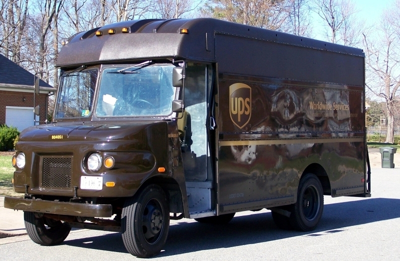 UPS_truck_-804051.jpg