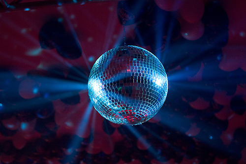 club-size-16-mirror-disco-ball-13.jpg