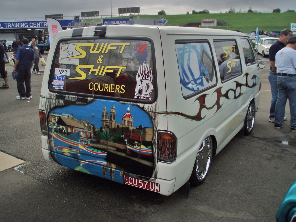5125312539_55d30e5bfc_b.jpg