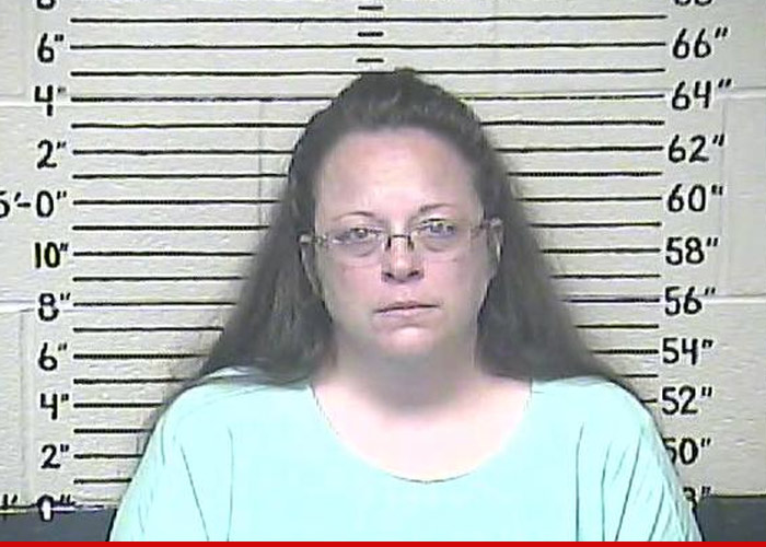 0903-kim-davis-mug-shot-2.jpg