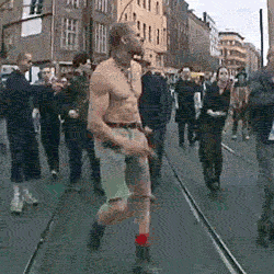 tumblr_n1s2tldJHl1su9uo7o1_250.gif