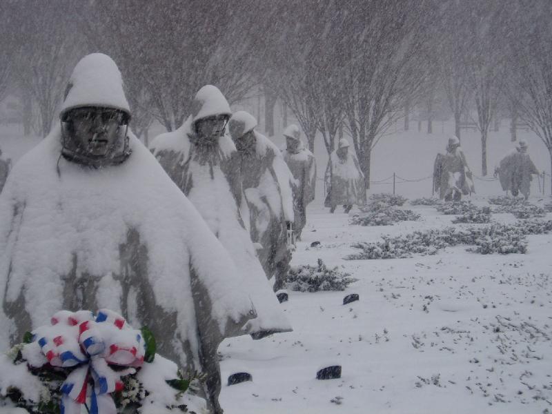 KoreanWarMemorialSnow.jpg
