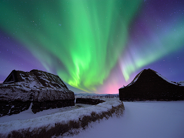 iceland-aurora-borealis_49226_600x450.jpg