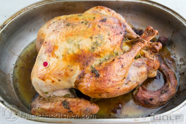 Juicy-Roast-Turkey-Recipe-10-600x400.jpg