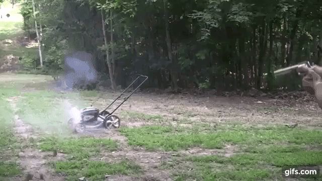 zKpYK7.gif