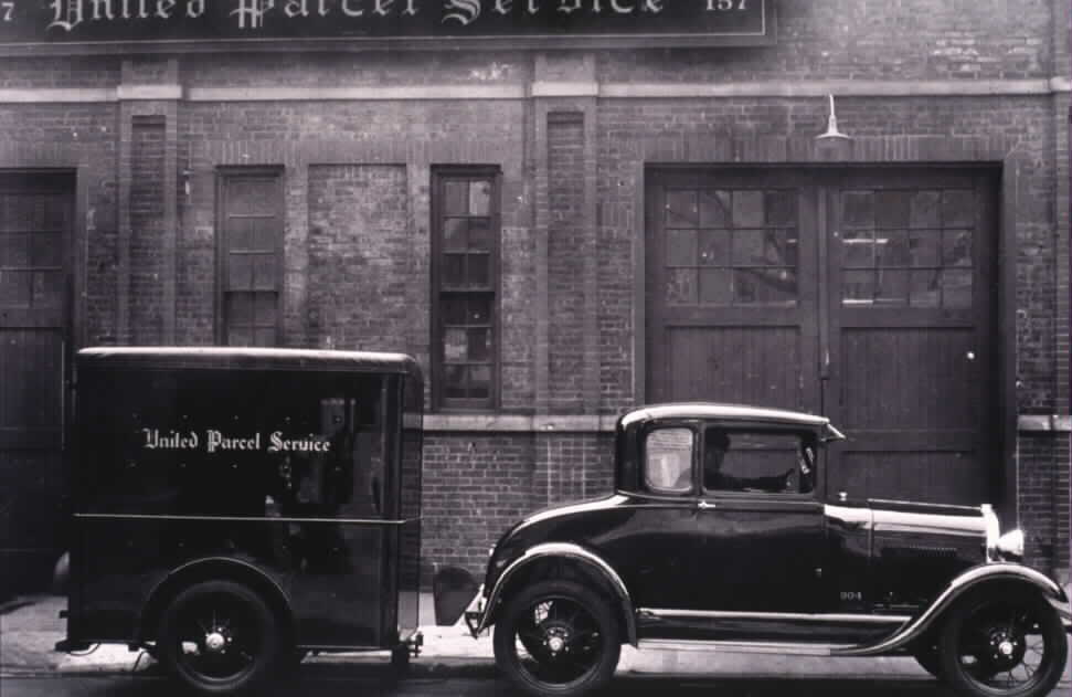 UPSCarandtrailer1930s.jpg