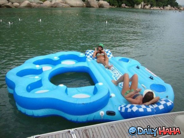 epic-raft1.jpg