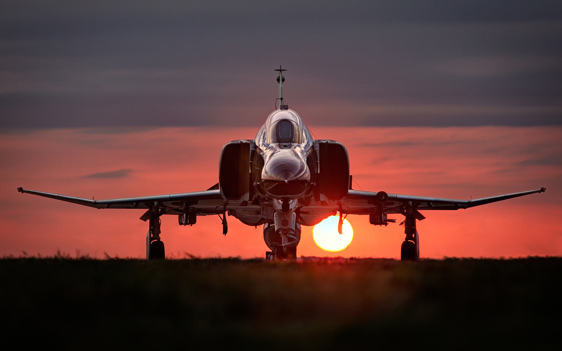 mcdonnell_douglas_f_4_phantom_ii-wide.jpg