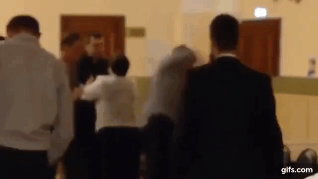 WnEW7Q.gif