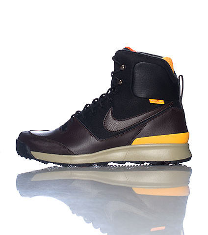 616192221_brown_nike_stasis_acg_sneaker_lp1.jpg