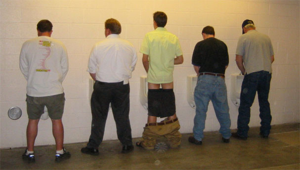 4391249-peepants-down.jpg
