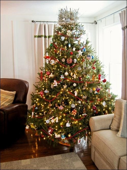 stylish-christmas-tree_thumb.jpg