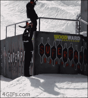 18-Nt8DpAR.gif