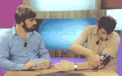 funny-gif-robot-hand-future.gif