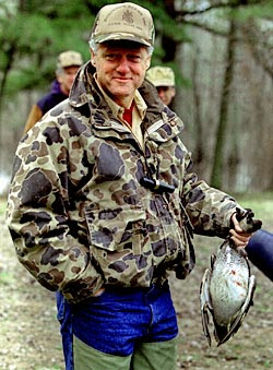 bill-clinton-hunting.jpg