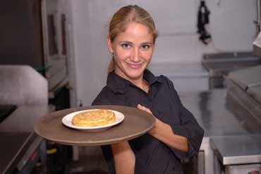 waitress-serving-pancakes.jpg