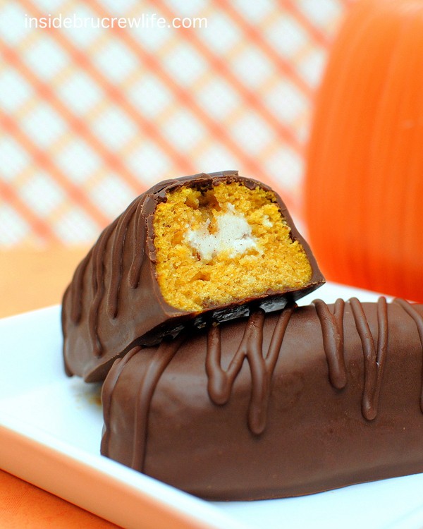 Chocolate-Covered-Pumpkin-Twinkies-12-.jpg