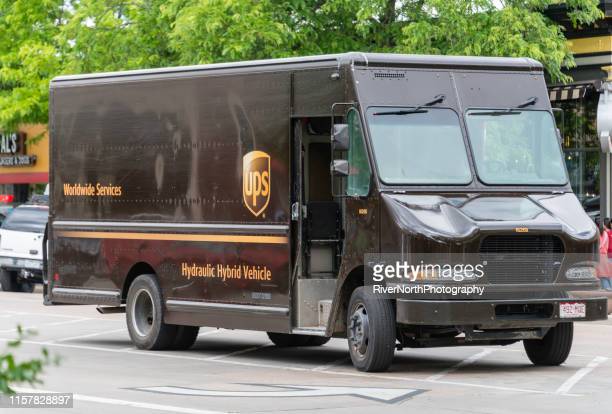 1,084 Ups Truck Photos and Premium High Res Pictures - Getty Images