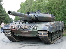 220px-Leopard_2_A7.JPG